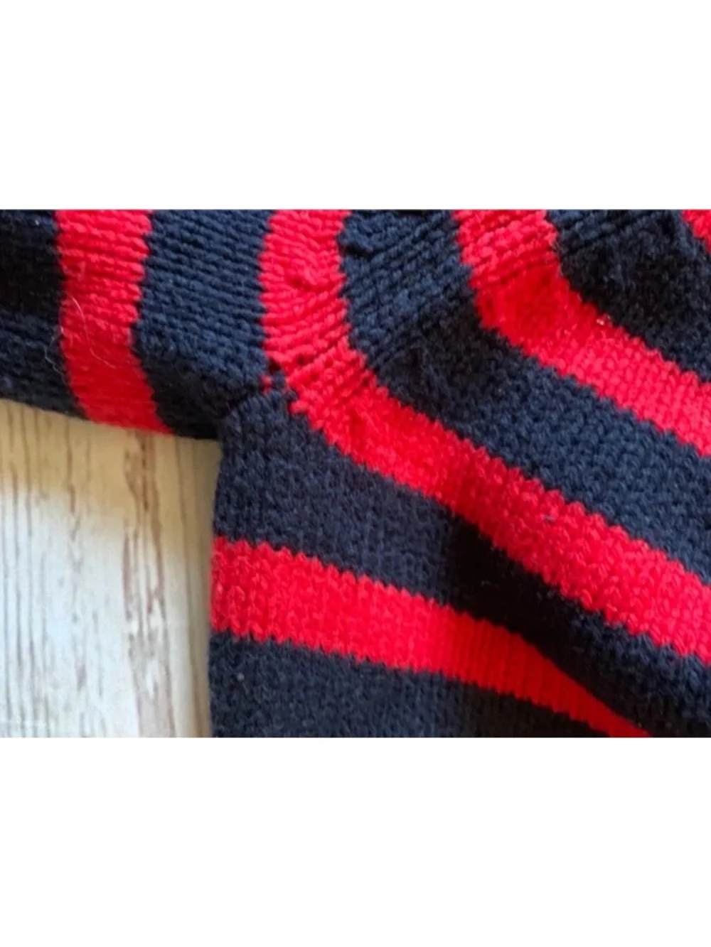 Oshkosh b'gosh Boys Sz 6 Cable Knit Sweater Striped Blue and Red